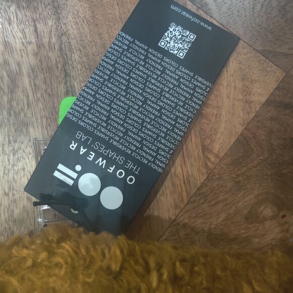 OOF WEAR Faux Fur Bucket Hat One Size New - Picture 3 of 4